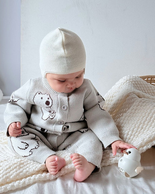 しろくまニットロンパース