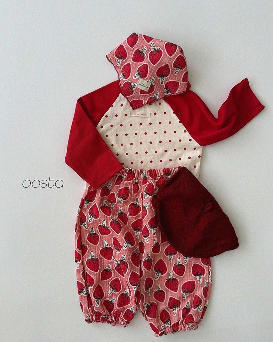 [AOSTA]Strawberry Scarf