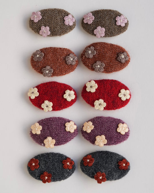 小花ニットパッチンピン