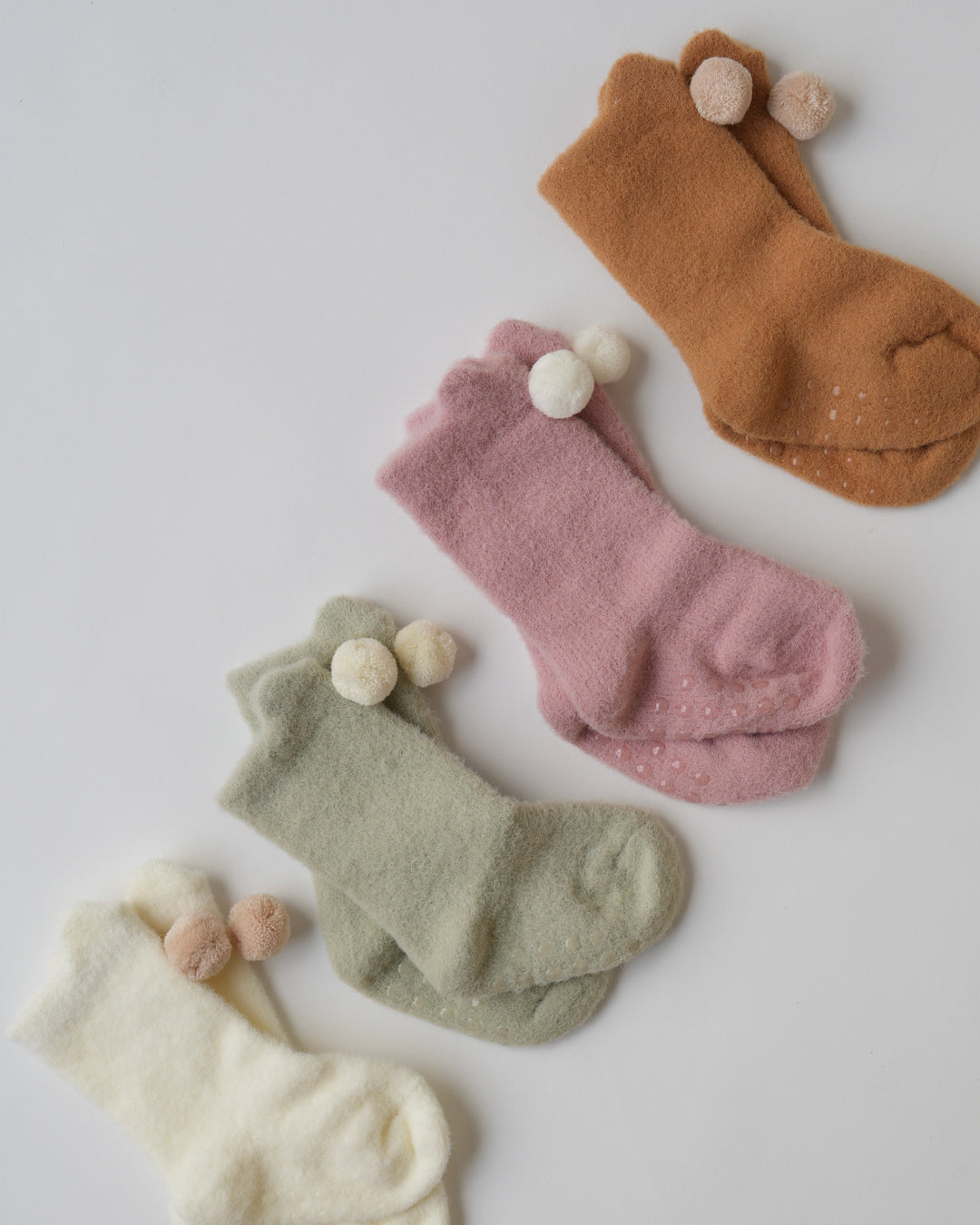 ポンポンBABYソックス