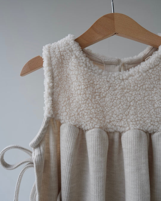 [nunu biel]boa dress