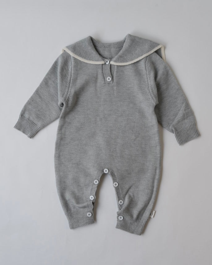 セーラーカラーニットカバーオール