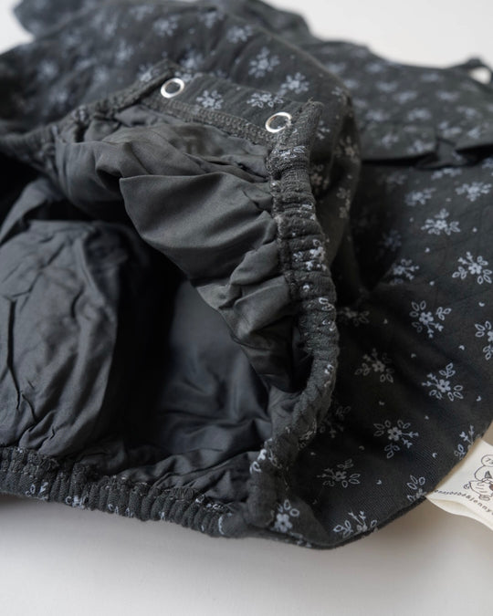 小花柄うす綿入りガーゼロンパース