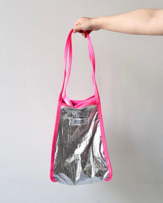リバーシブルネオンシルバーBAG
