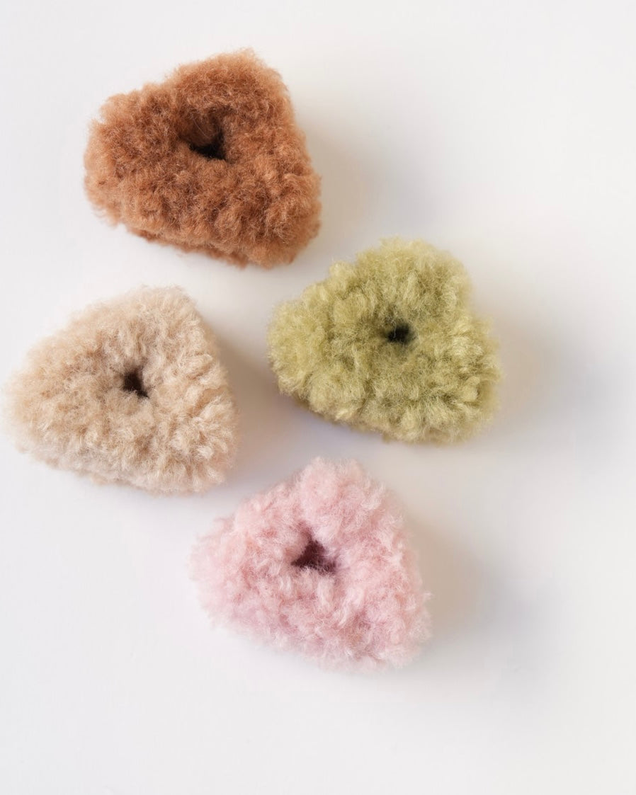 さんかくボアクリップ