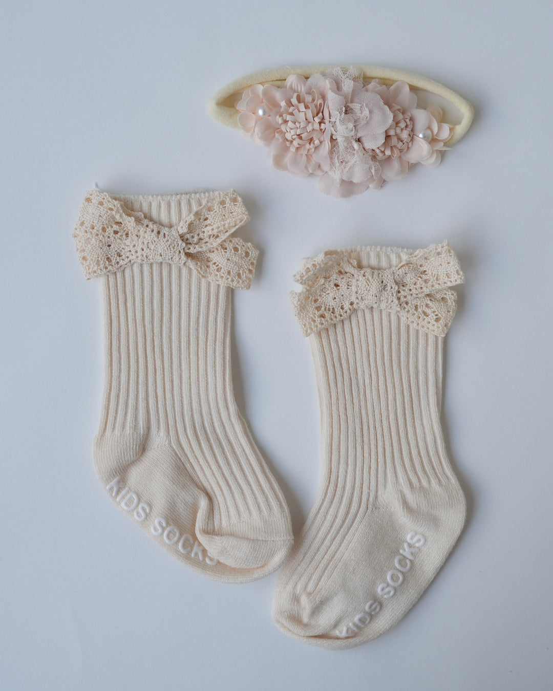 ヘアバンド付きソックス