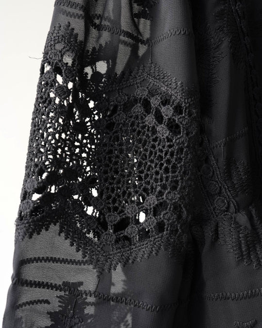 カットワークワンピース