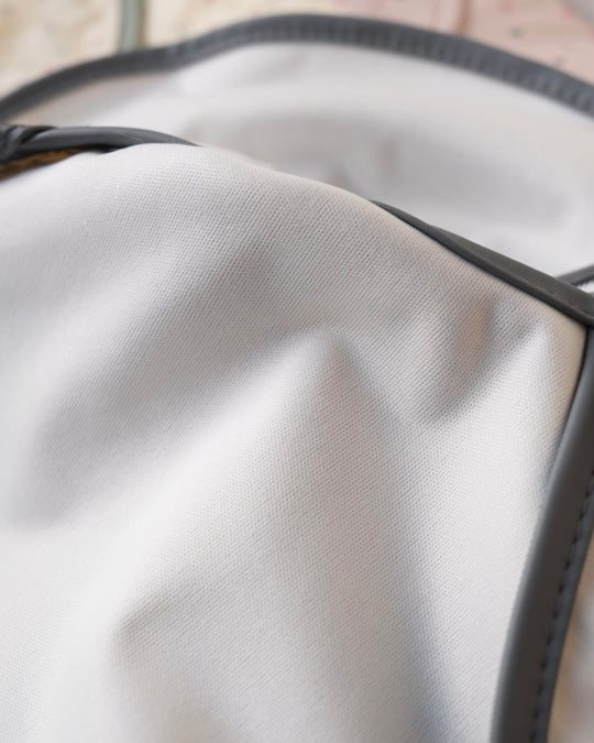 耳付お食事エプロン