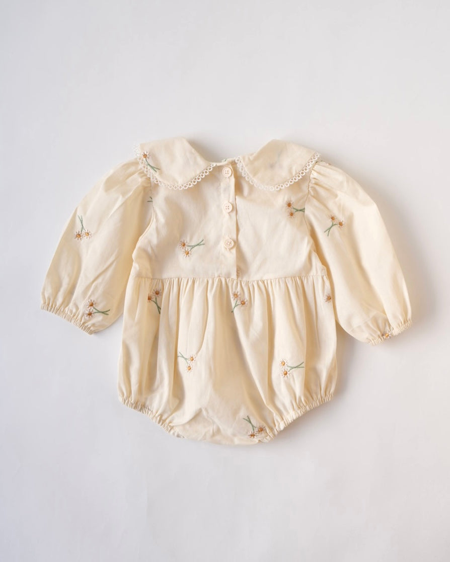 デイジー刺しゅうブラウスロンパース