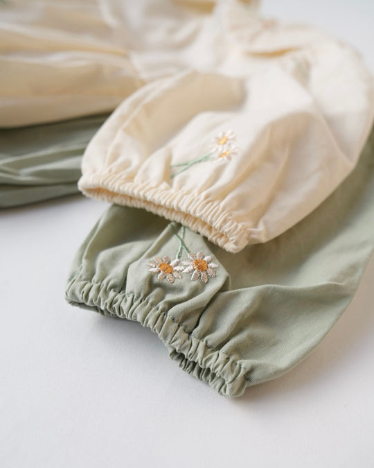 デイジー刺しゅうブラウスロンパース