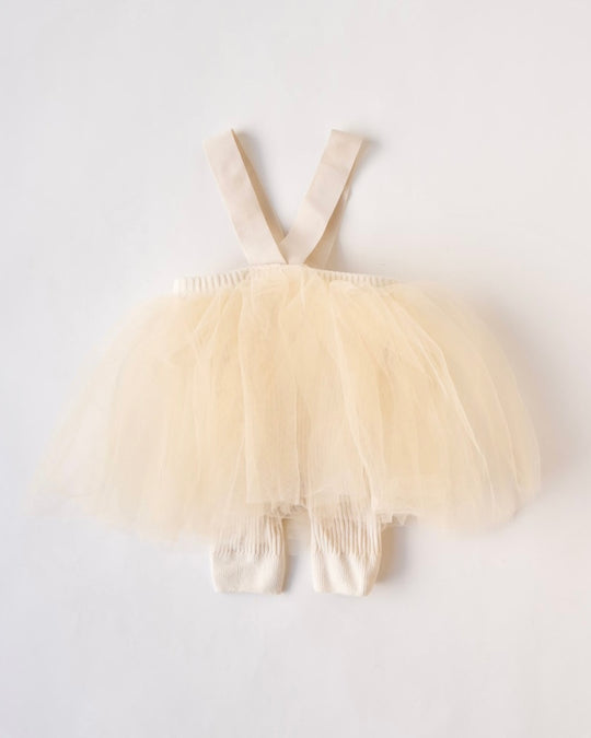 チュールスカートサスレギンス