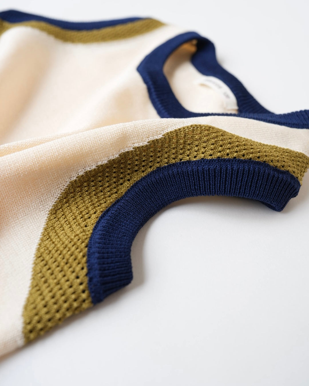 レトロカラーN/Sサーカスニット