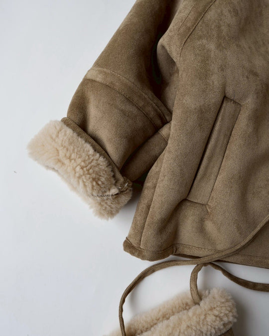 ミニバッグ付ムートンコート