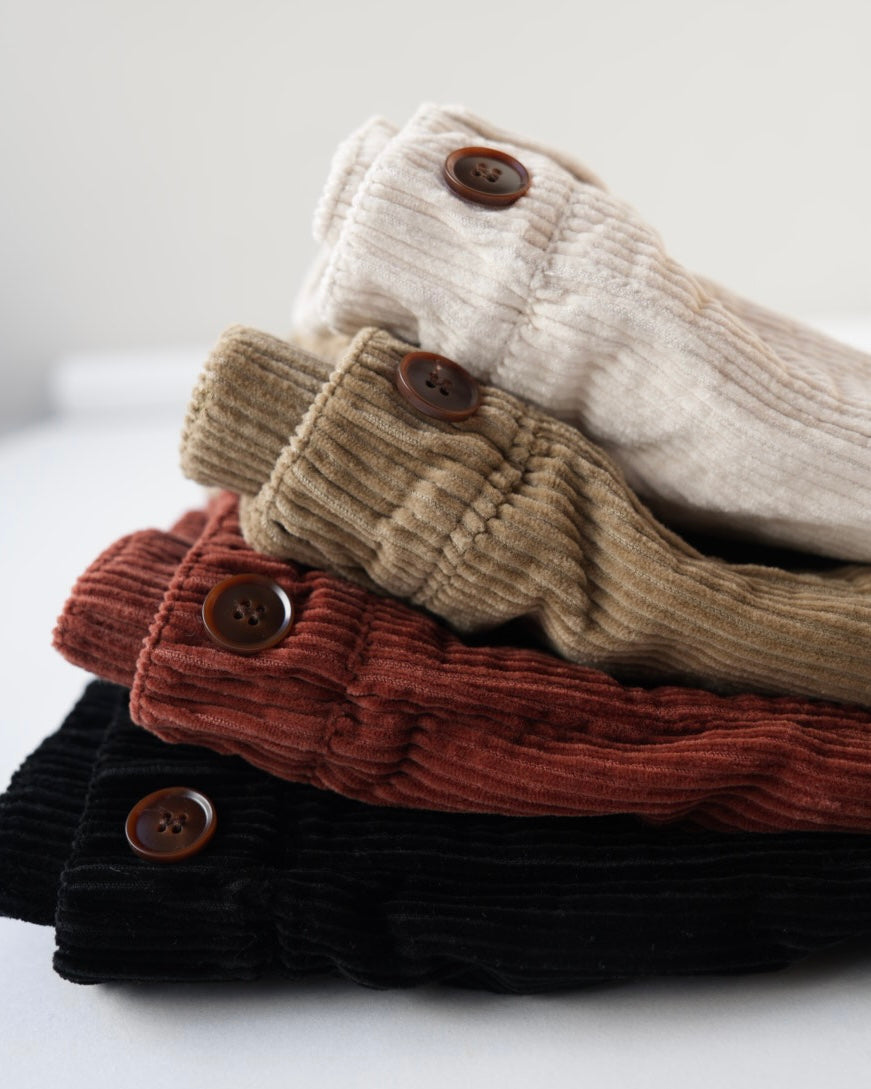 コーデュロイタックパンツ