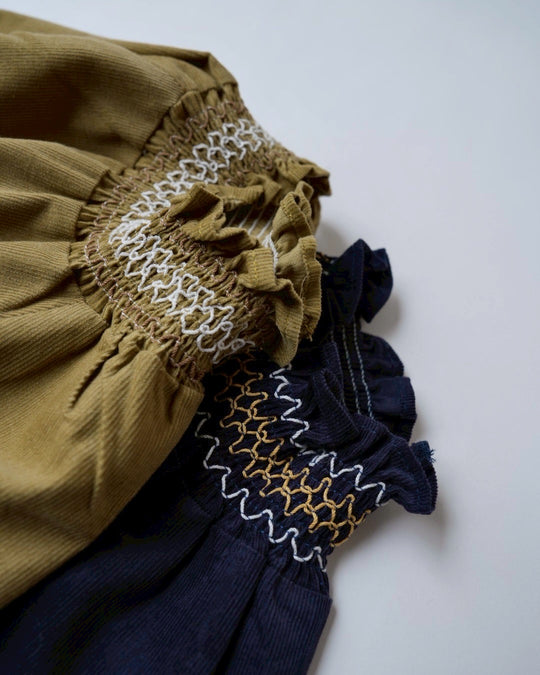 スモッキングピンコーデュロイロンパース