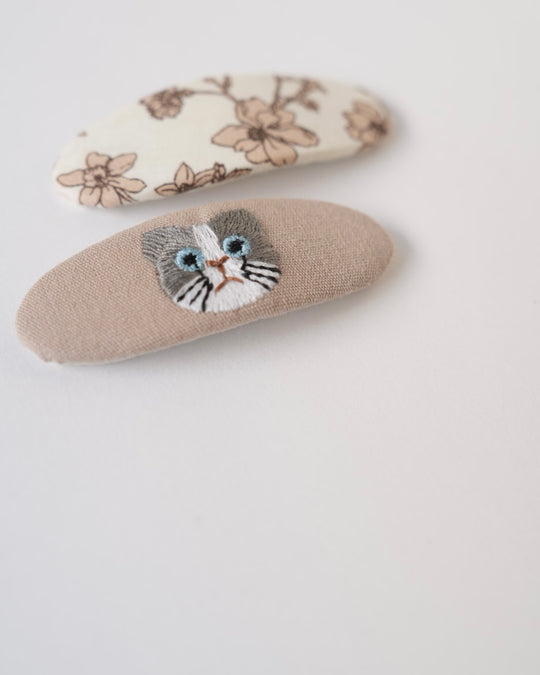 ハチワレパッチンピン