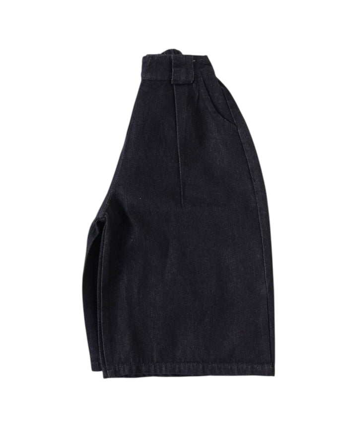 タックワイドデニムパンツ.
