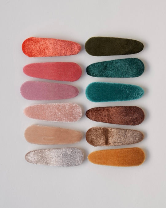 ベロアパッチンピン