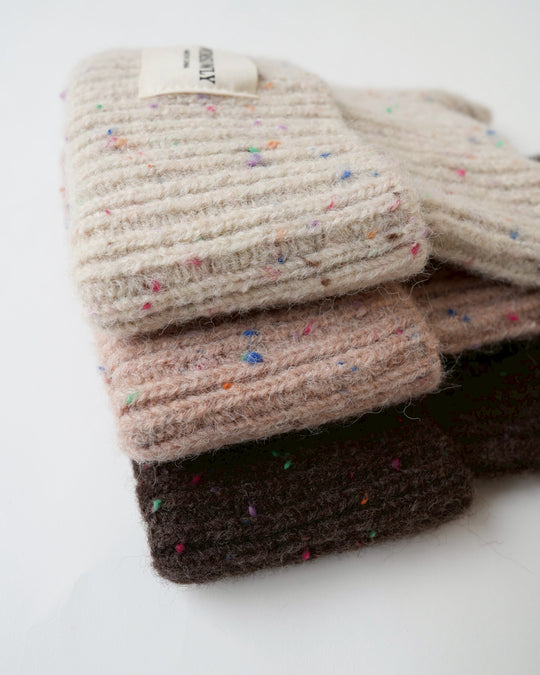 カラーネップミミビーニー