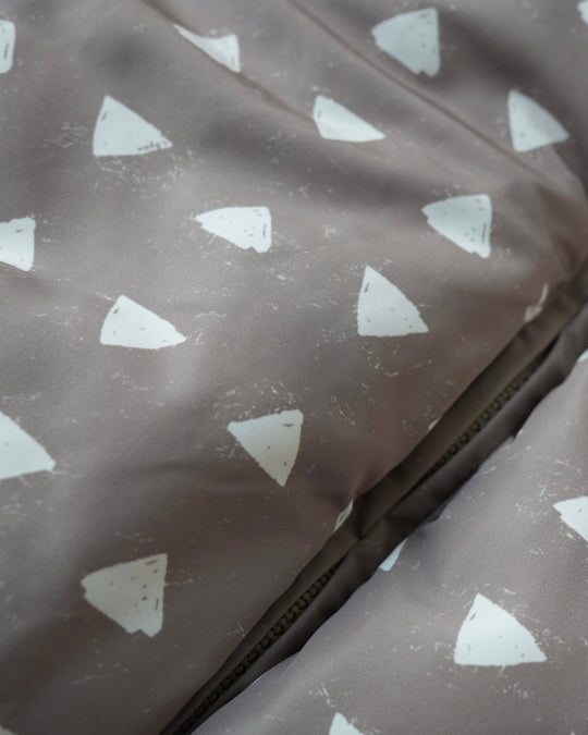 さんかくダウンジャケット