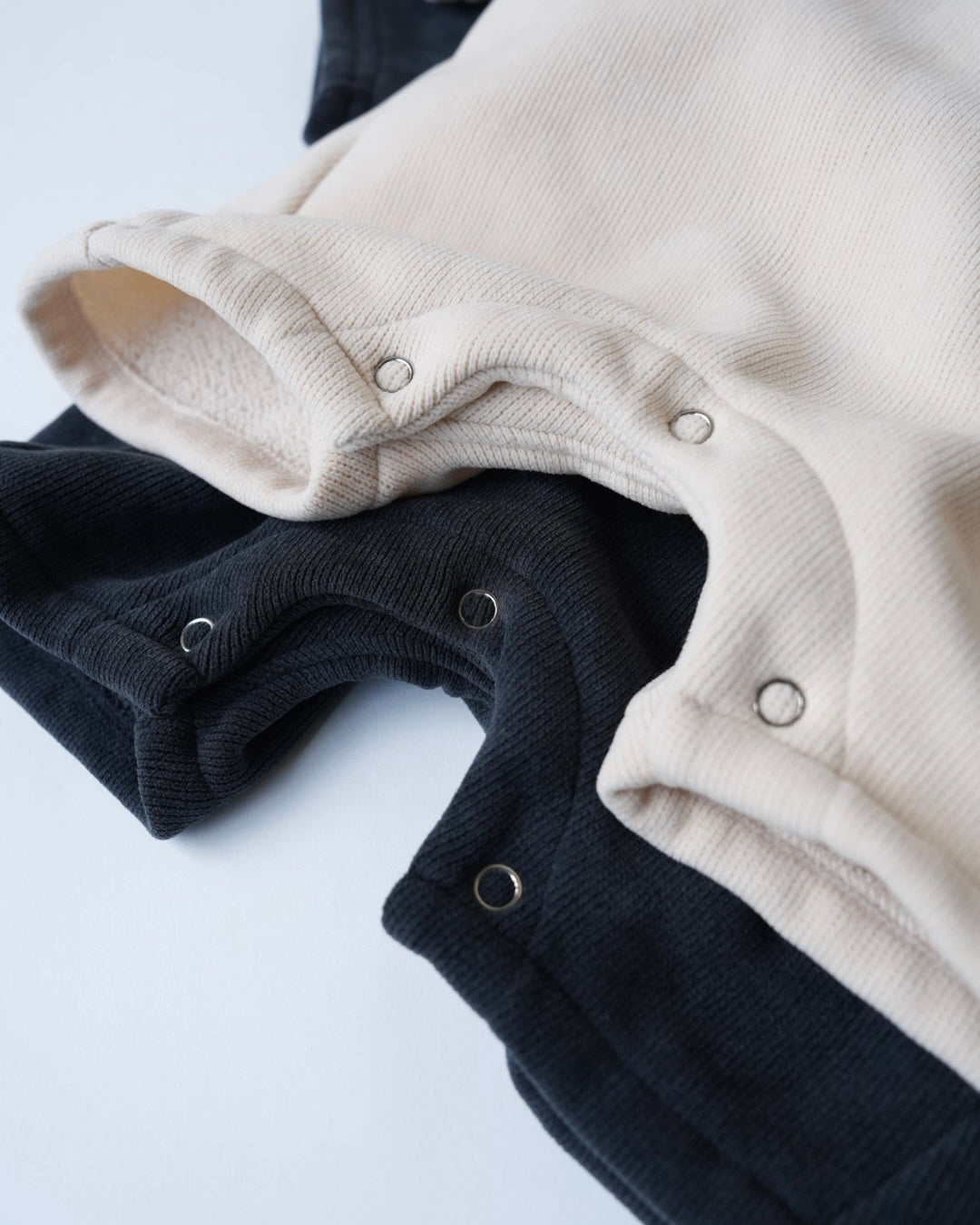 [nunu biel]plum裏起毛ロンパース