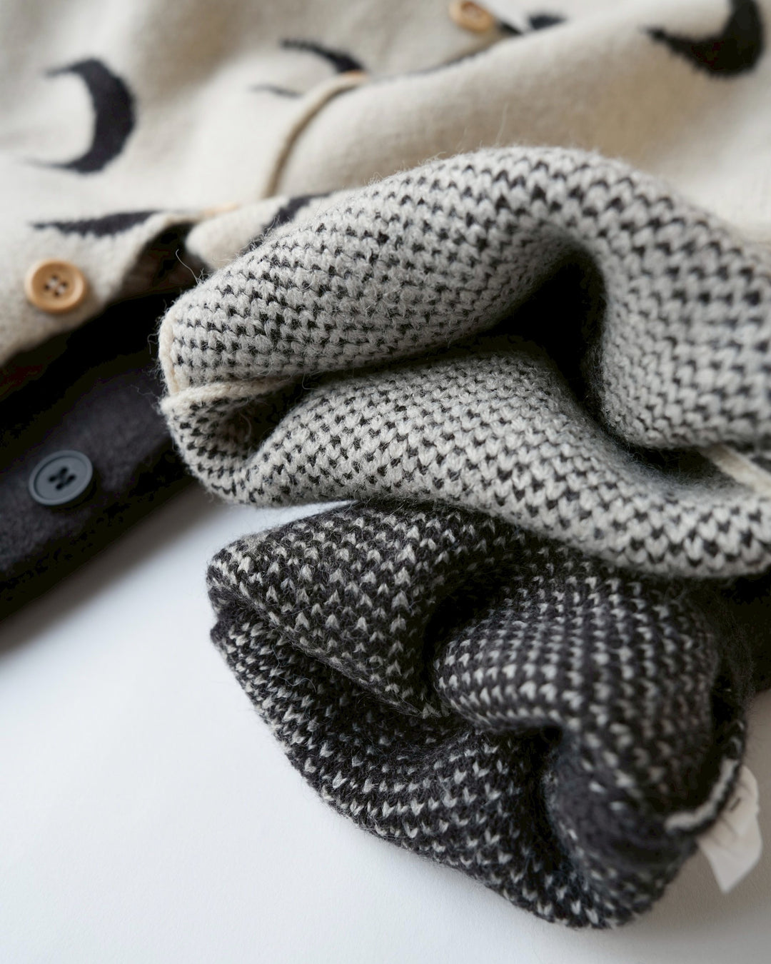 MOONニットロンパース