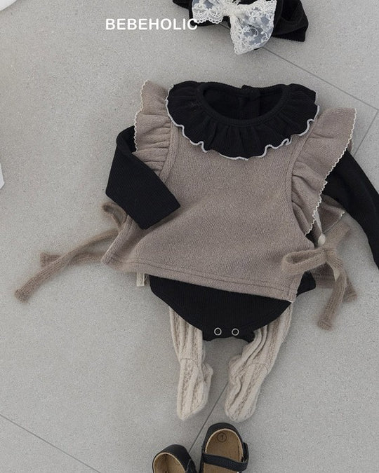 [bebeholic]フリル衿ロンパース