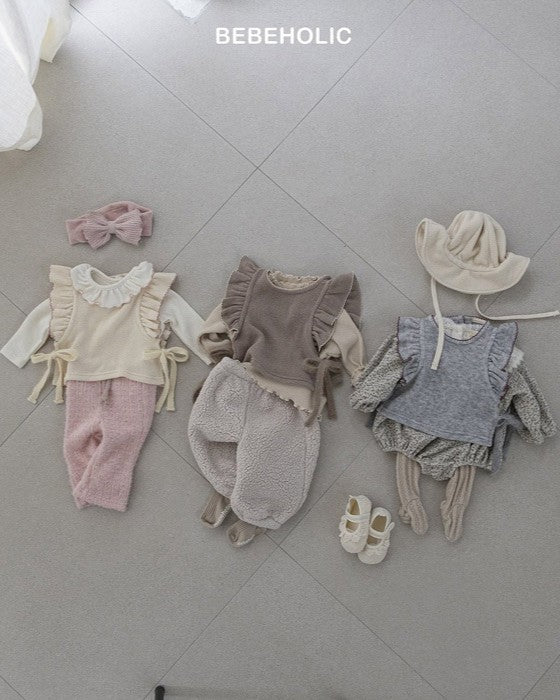 [bebeholic]フリルニットソーベスト