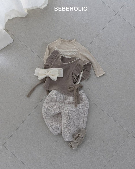 [bebeholic]フリルニットソーベスト