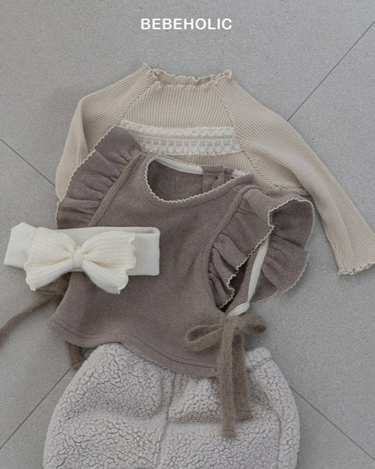 [bebeholic]フリルニットソーベスト
