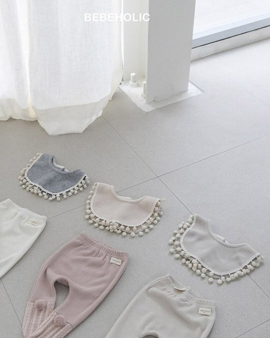 [bebeholic]フリースポンポンスタイ