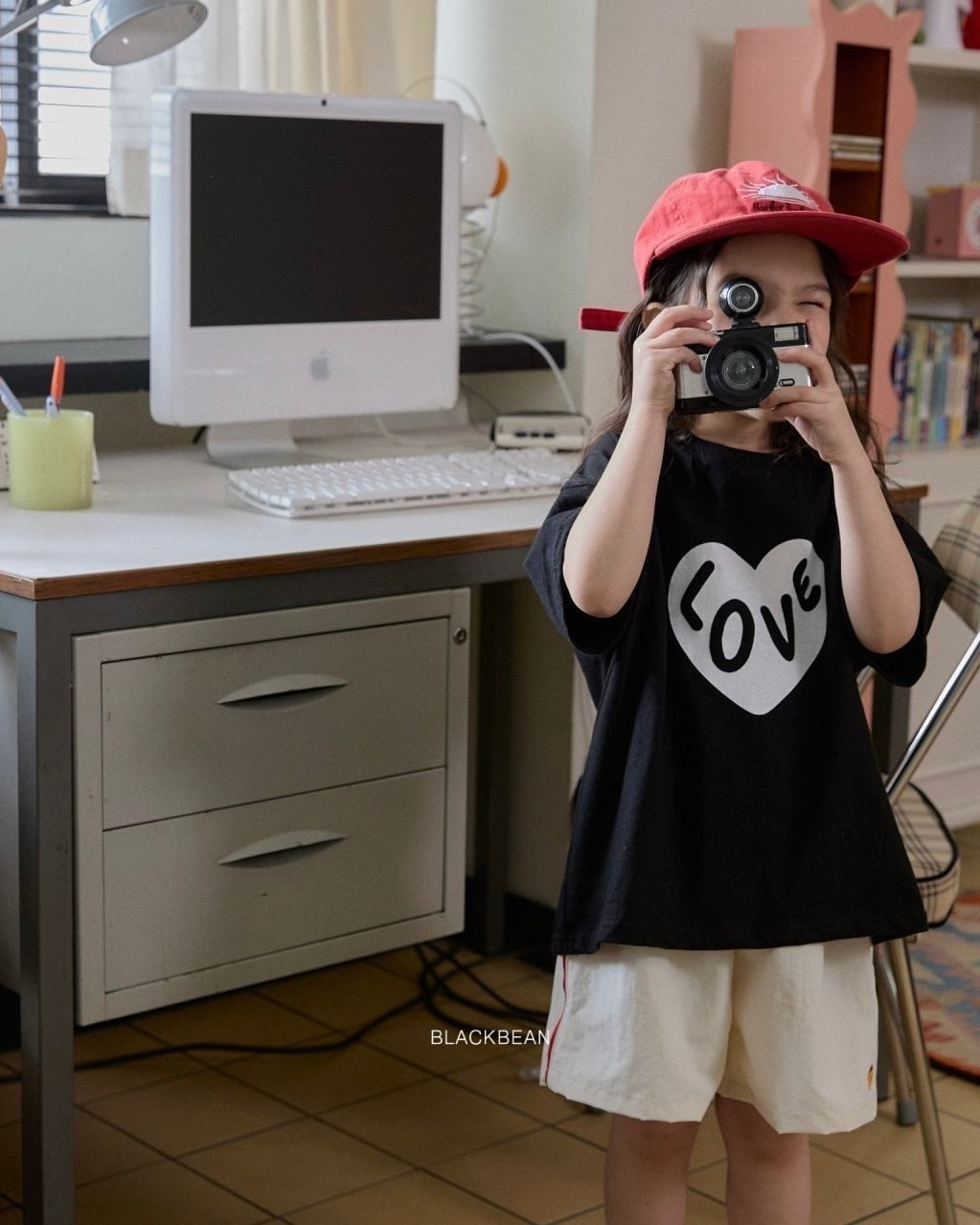 [BLACKBEAN]heart T-shirt
