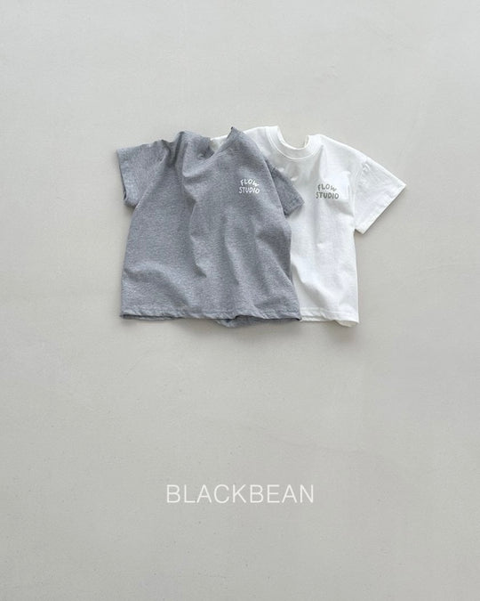 [BLACKBEAN]flow T-shirt