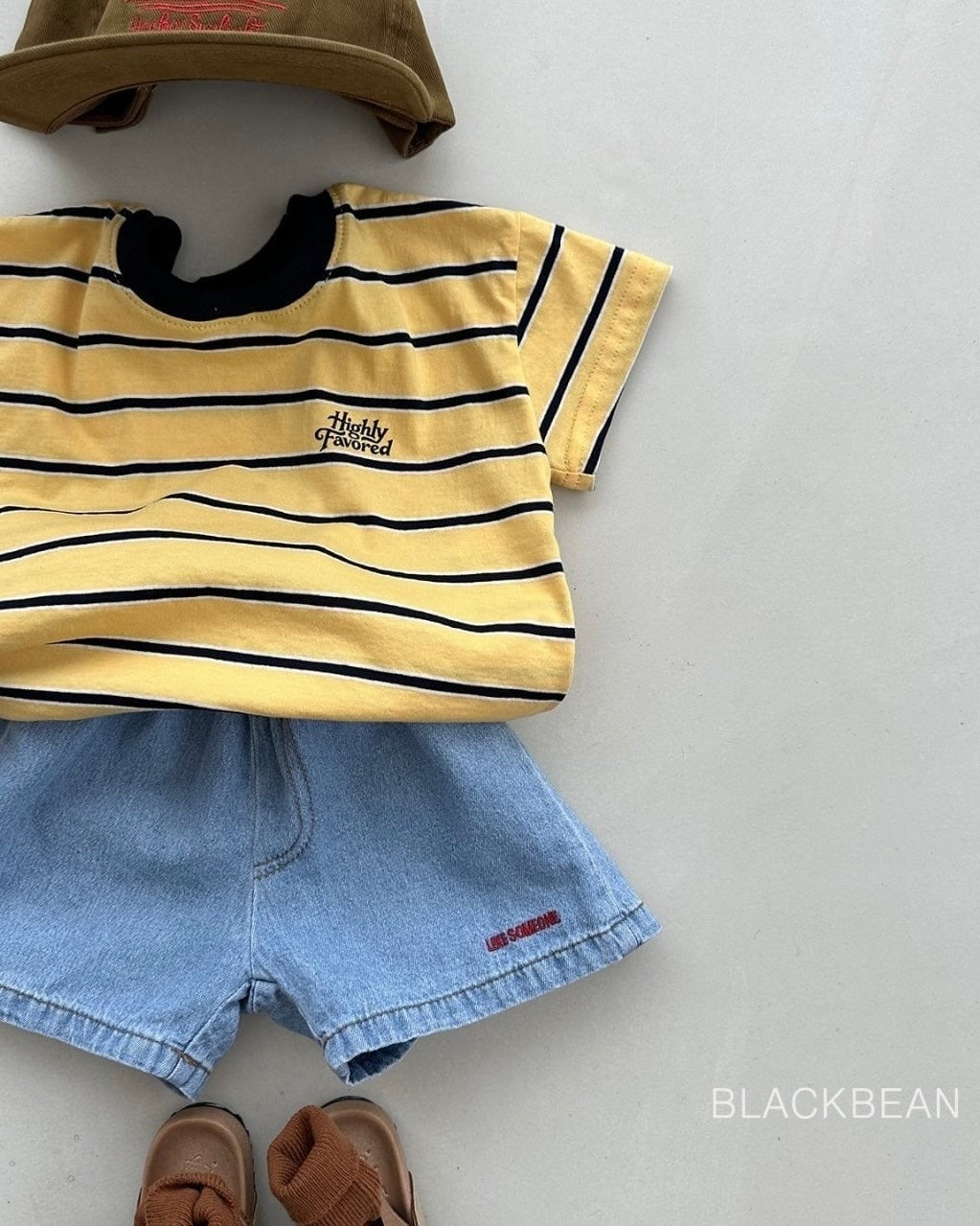 [BLACKBEAN]maple T-shirt