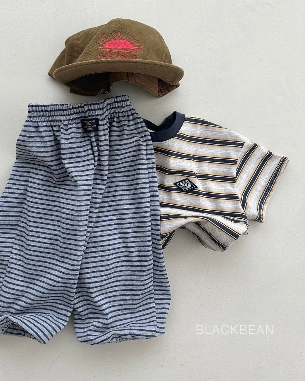 [BLACKBEAN] jump pants