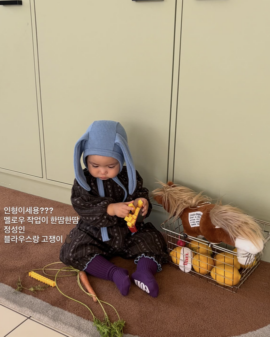 [con]Bunny Ear Bonnet
