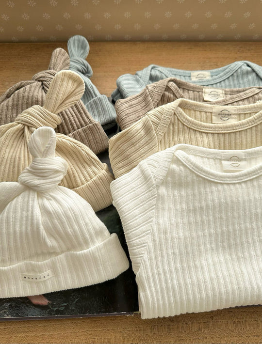 予約[monbebe]Leo Boy Suit (beanie Set)