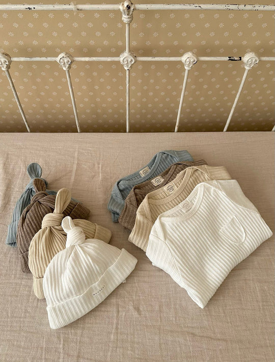 予約[monbebe]Leo Boy Suit (beanie Set)