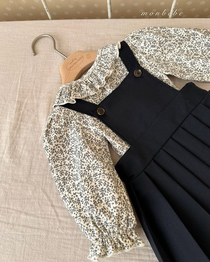 予約[monbebe]Grass leaf puff tee