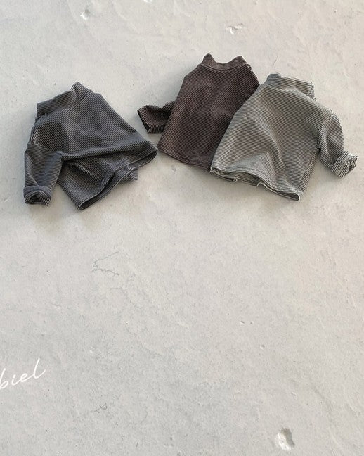 [nunu biel]ボーダー裏起毛モックネック