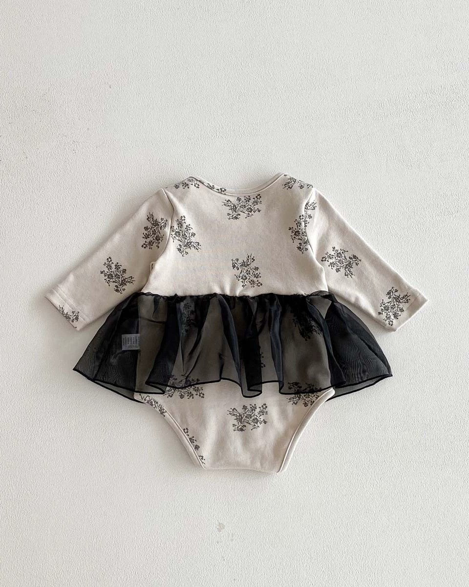 スカート付フラワーロンパース