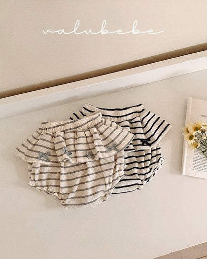 予約[valubebe]フリルストライプブルマ