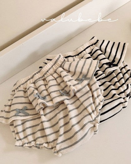 予約[valubebe]フリルストライプブルマ