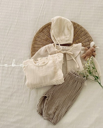 予約[valubebe]エンボスパンツ