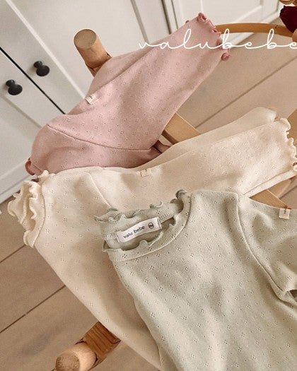 予約[valubebe]ソフトフリルT