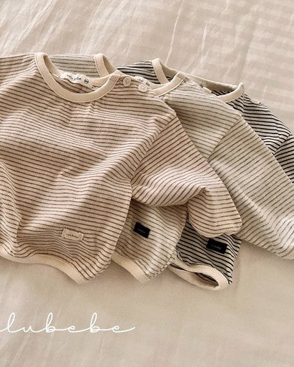 予約[valubebe]ストライプ肩ボタンT
