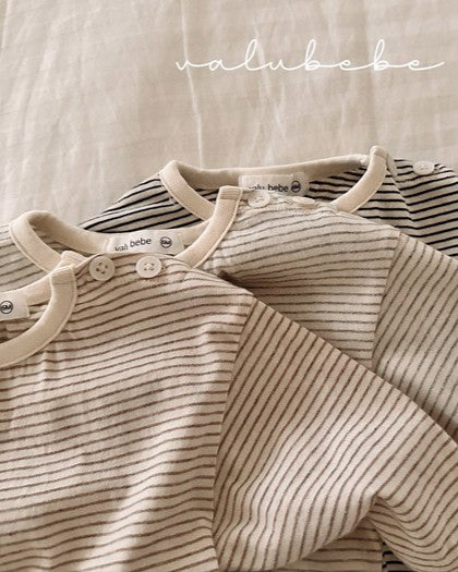 予約[valubebe]ストライプ肩ボタンT