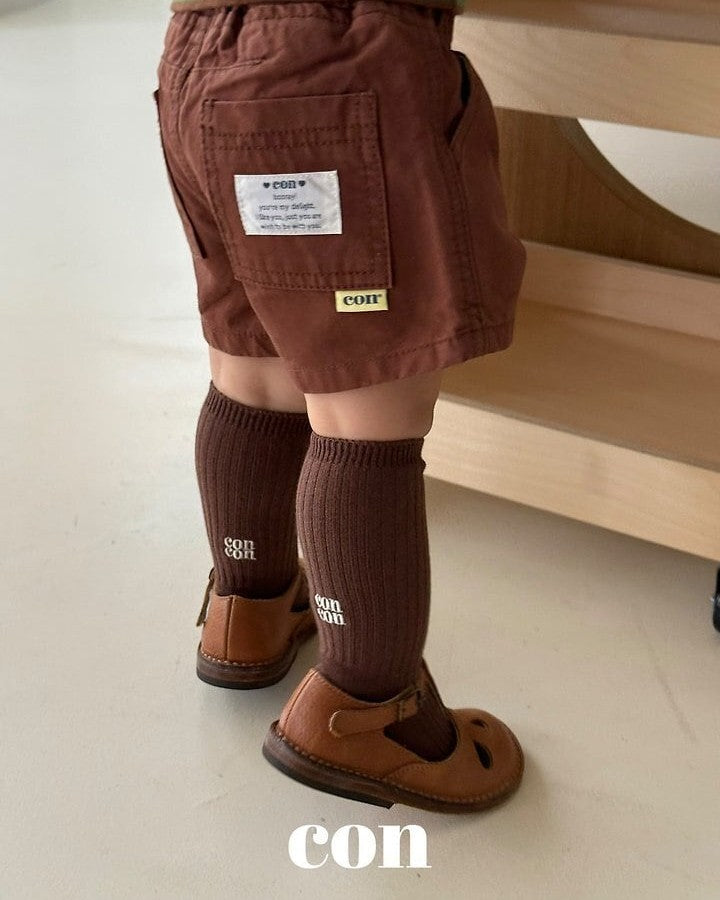 [con]Warm toned shorts