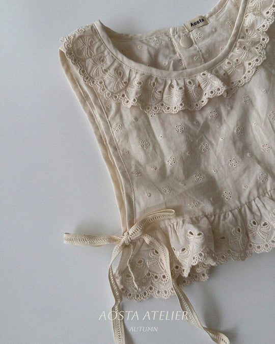 [AOSTA]Lace Olivia Vest