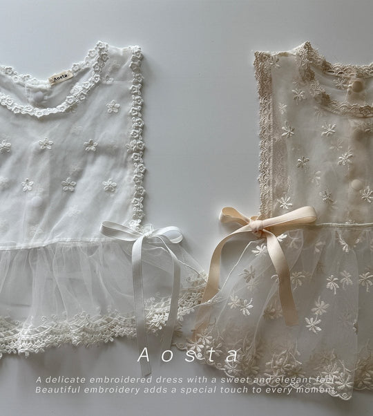 [aosta]lace vest
